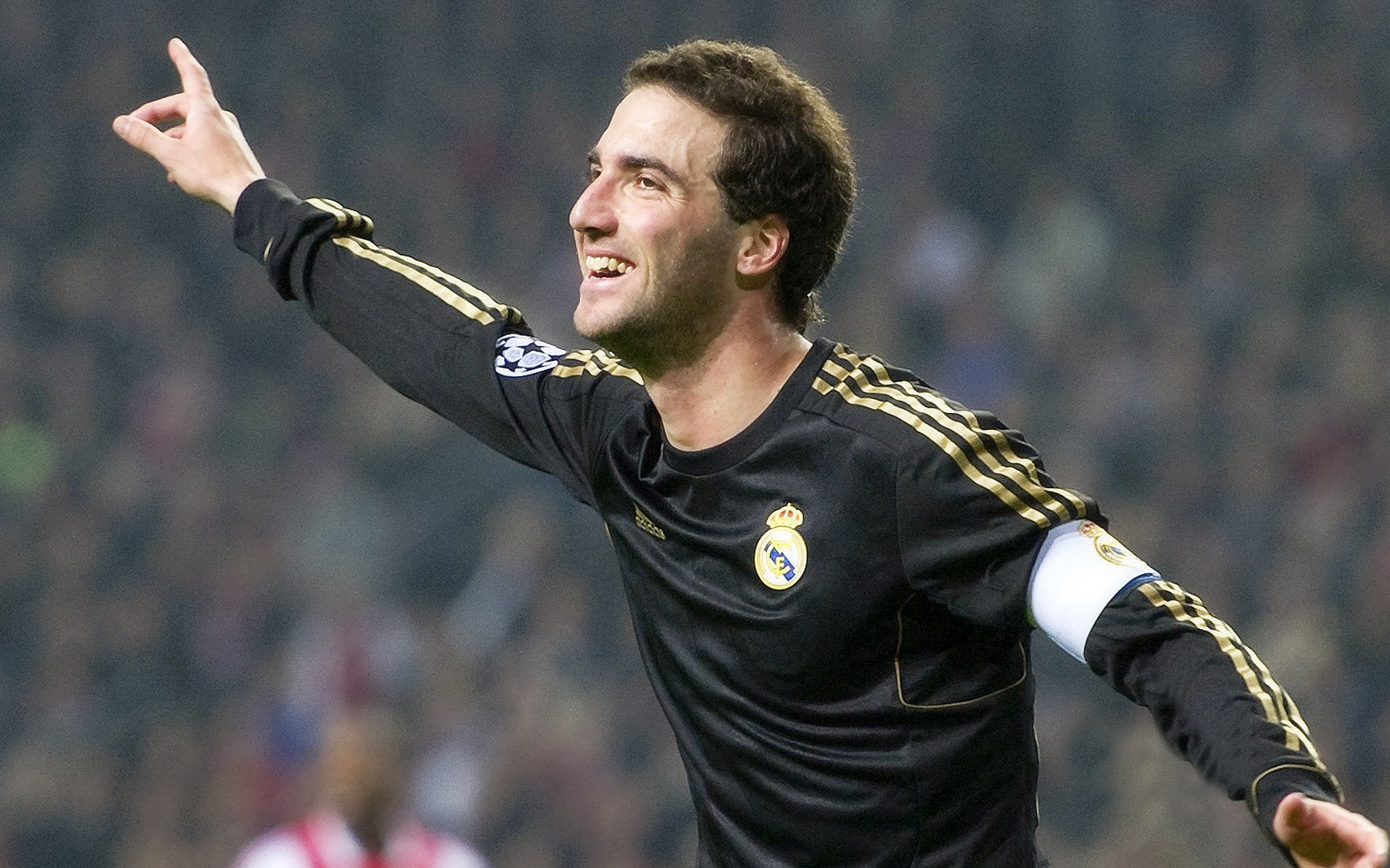 九游网游官网-Wydad虽奋战，但仍抵挡不住尤文攻势，尤文战术打法